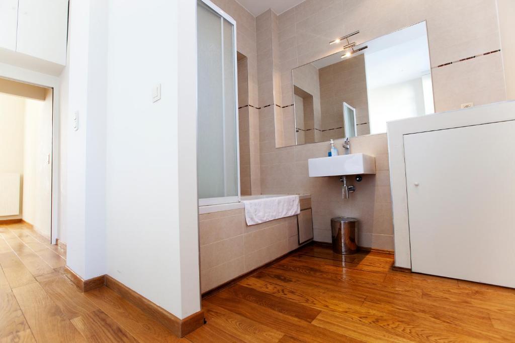 Louise Uptown Apartments Brussel Kamer foto