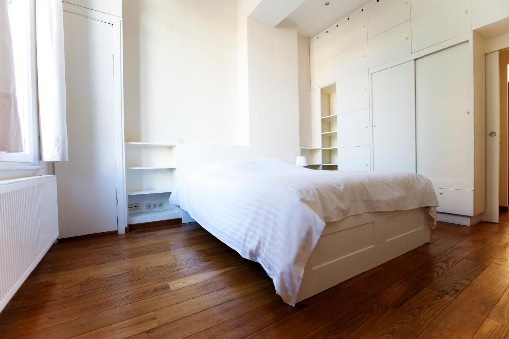 Louise Uptown Apartments Brussel Kamer foto