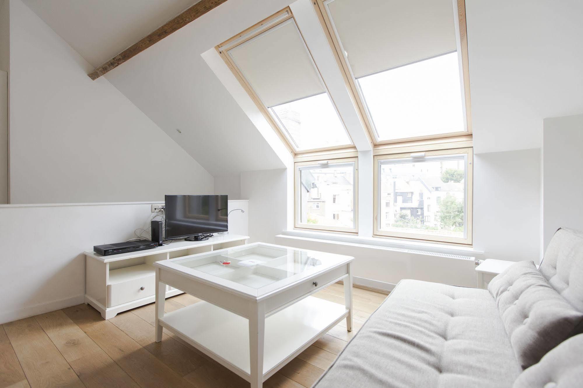 Louise Uptown Apartments Brussel Buitenkant foto